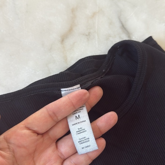 Yogalicious heavenly rib long sleeve 2 pack Long Sleeve Tops Beige & Black Sz M - Picture 12 of 12